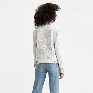 Levi’s Ex-Boyfriend Trucker Jacket